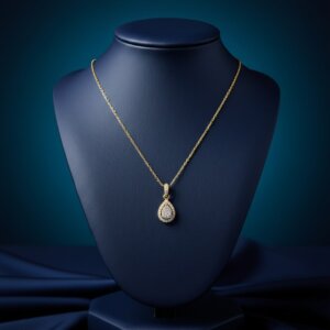 תליון טיפה משובץ יהלומים טיבעיים