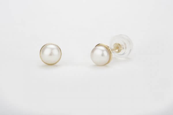 עגיל פנינה- שושנה עגיל פנינה- שושנה