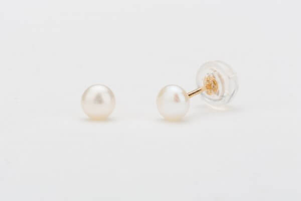 עגיל פנינה- נורית עגיל פנינה- נורית